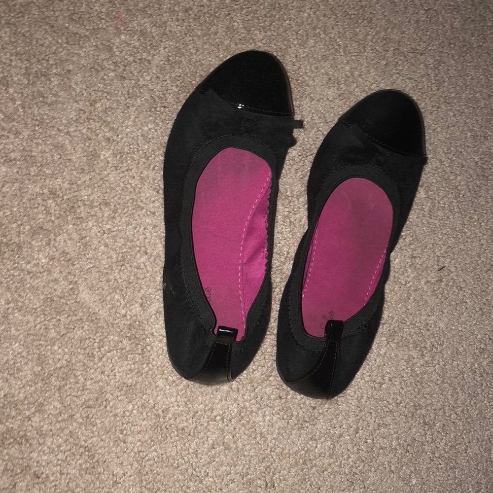 Cute flat ballet shoes